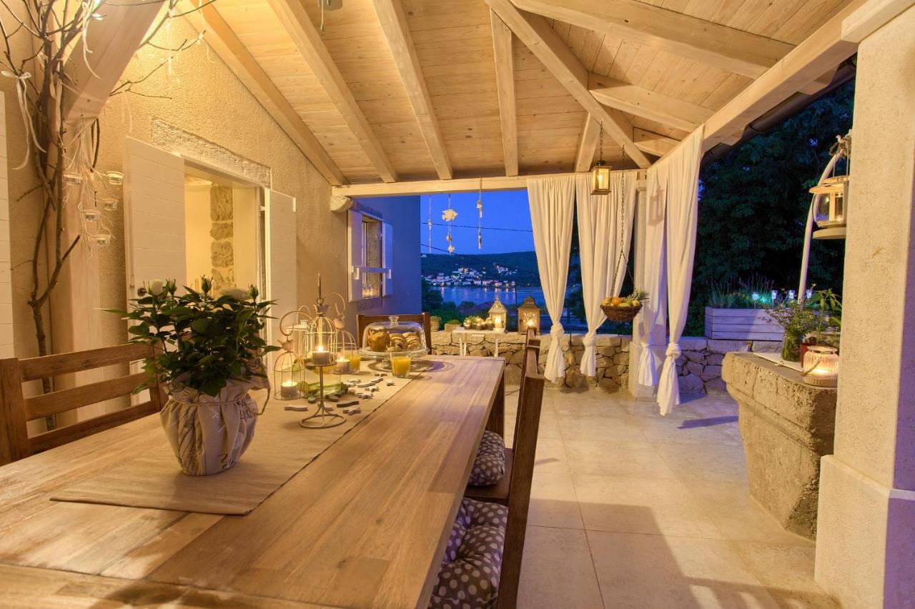 White Cottage Heritage House Cizici Exterior foto